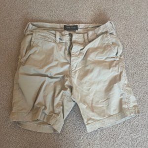 American Eagle khaki shorts
